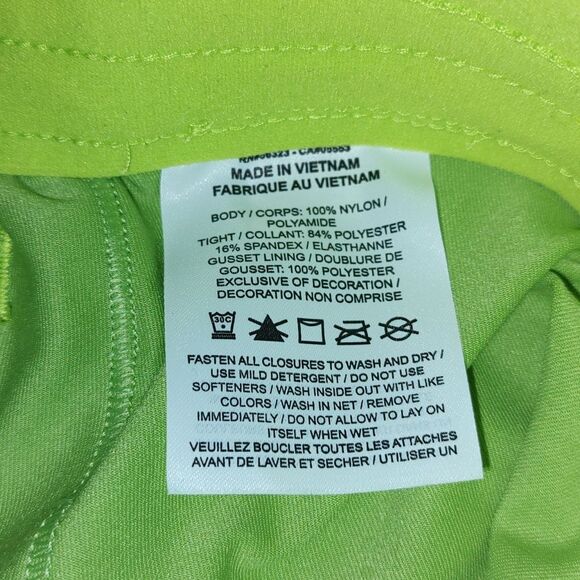 Nike Women's Icon Clash Tempo Luxe Mid-Rise Running Shorts  Sz S - Picture 4 of 10